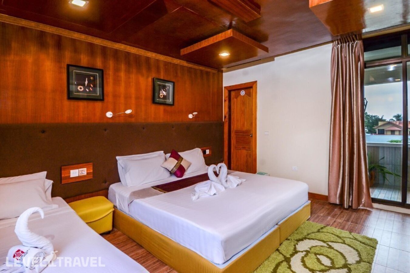 фотографии номера Трехместный делюкс с видом на море отеля Summer Villa Guest House в Мальдивы(Маафуши) - фото №15