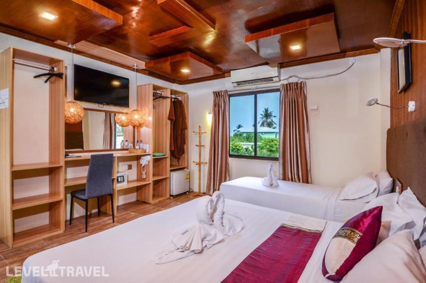 фотографии номера Трехместный делюкс с видом на море отеля Summer Villa Guest House в Мальдивы(Маафуши) - фото №1