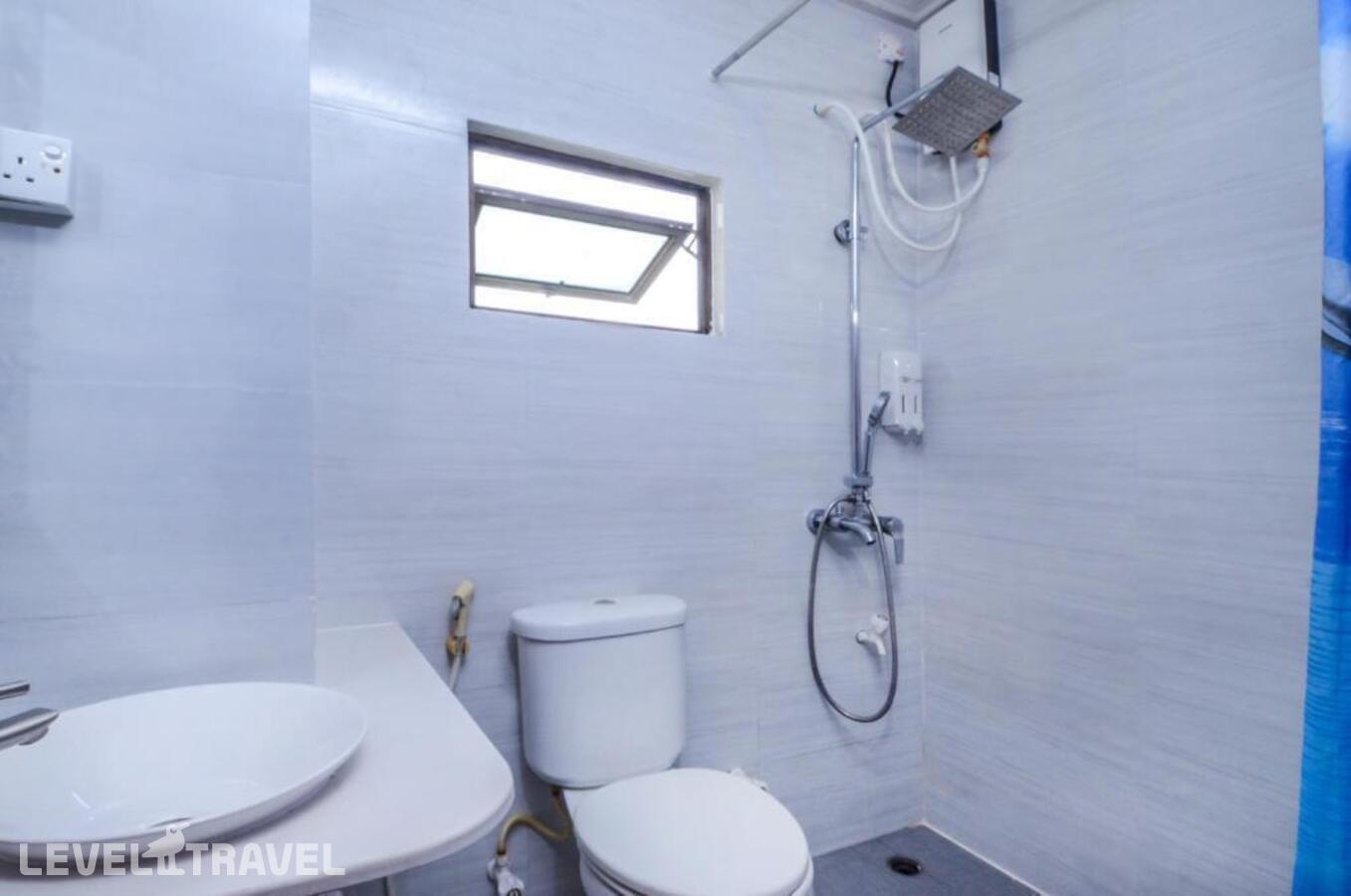 фотографии номера Трехместный делюкс с видом на море отеля Summer Villa Guest House в Мальдивы(Маафуши) - фото №3