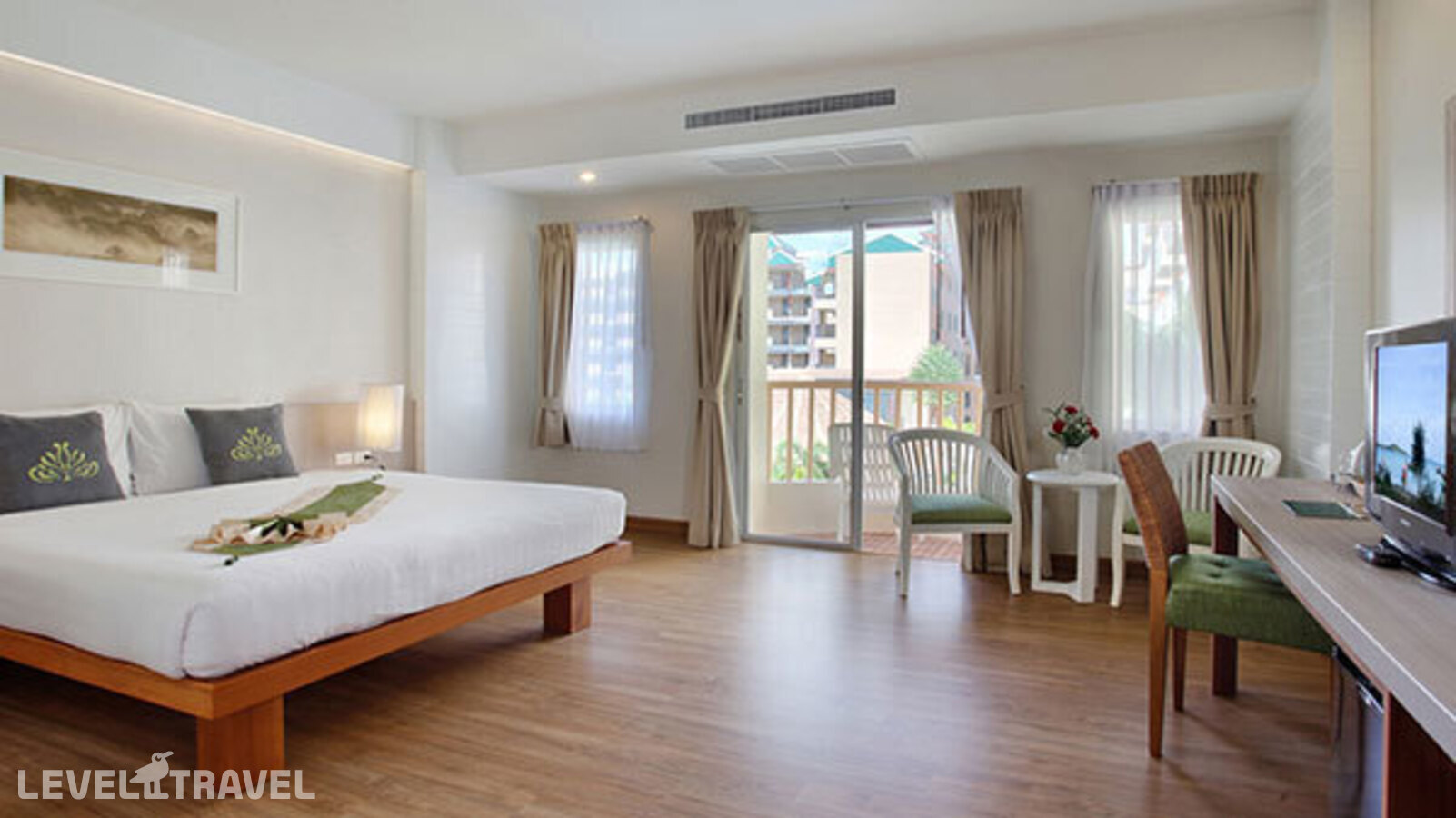 фотографии номера Улучшенный без вида отеля Palmyra Patong Resort в Таиланд(Патонг Бич) - фото №5