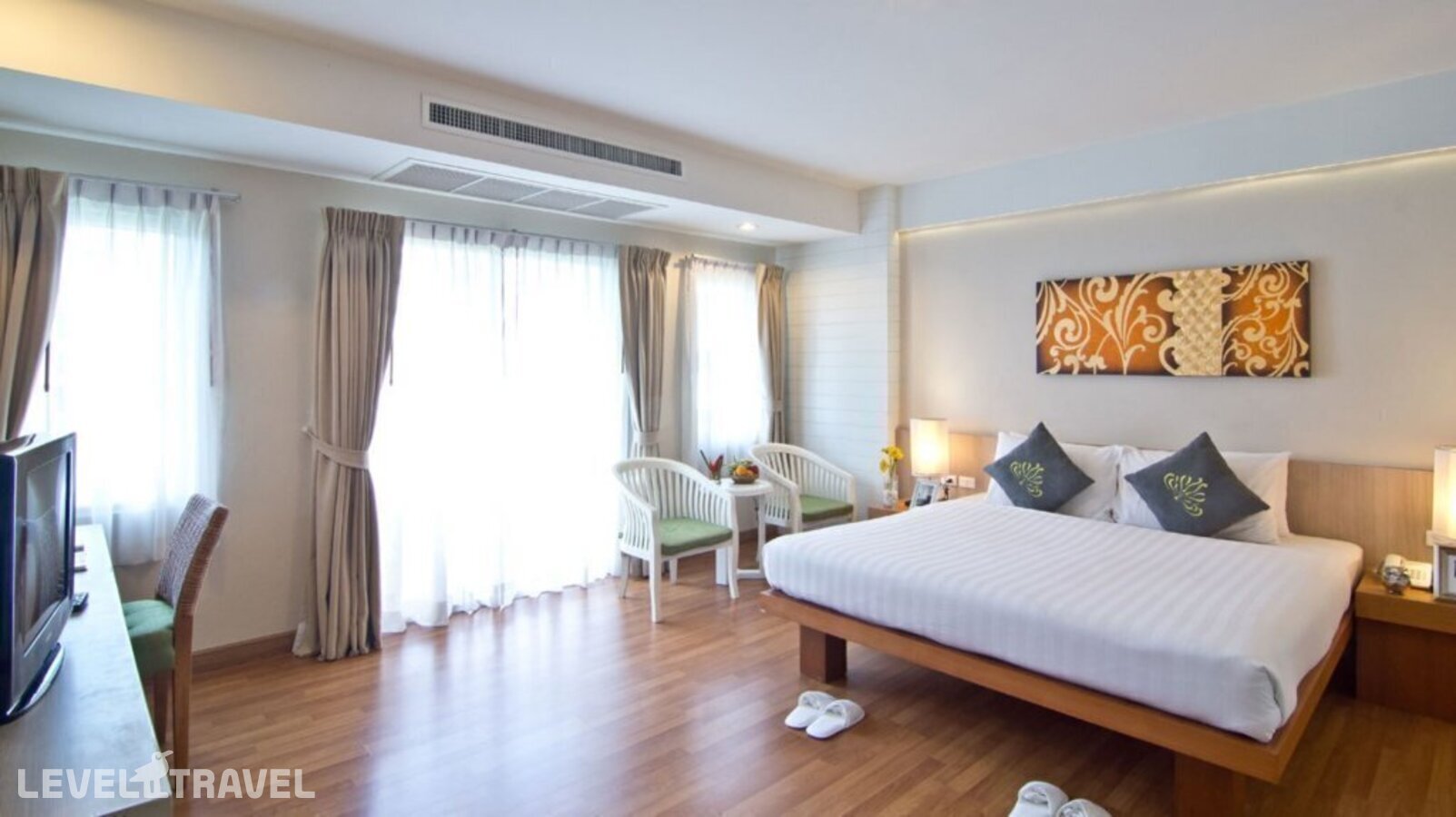 фотографии номера Улучшенный Гранд отеля Palmyra Patong Resort в Таиланд(Патонг Бич) - фото №3