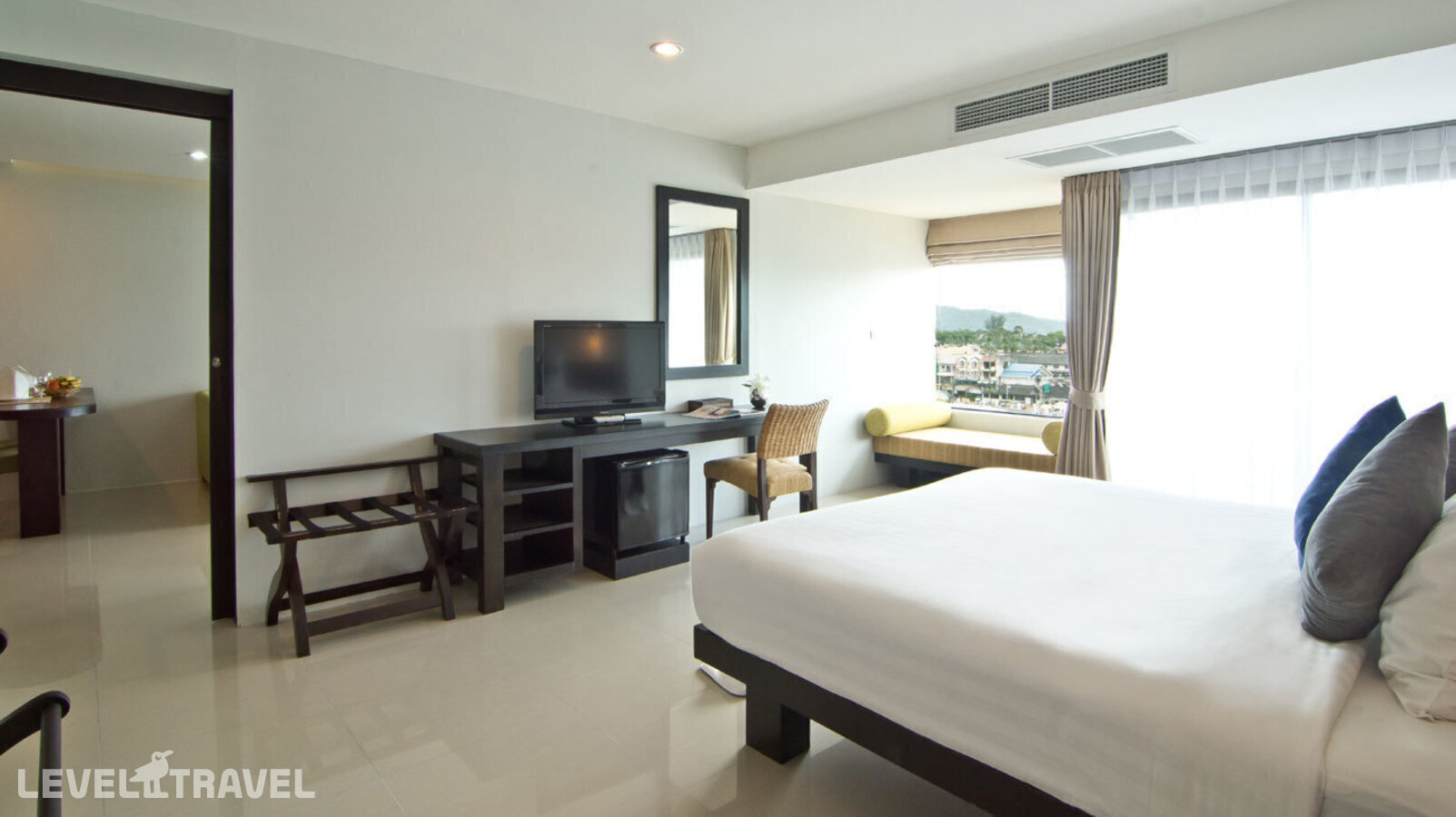 фотографии номера Люкс отеля Palmyra Patong Resort в Таиланд(Патонг Бич) - фото №4