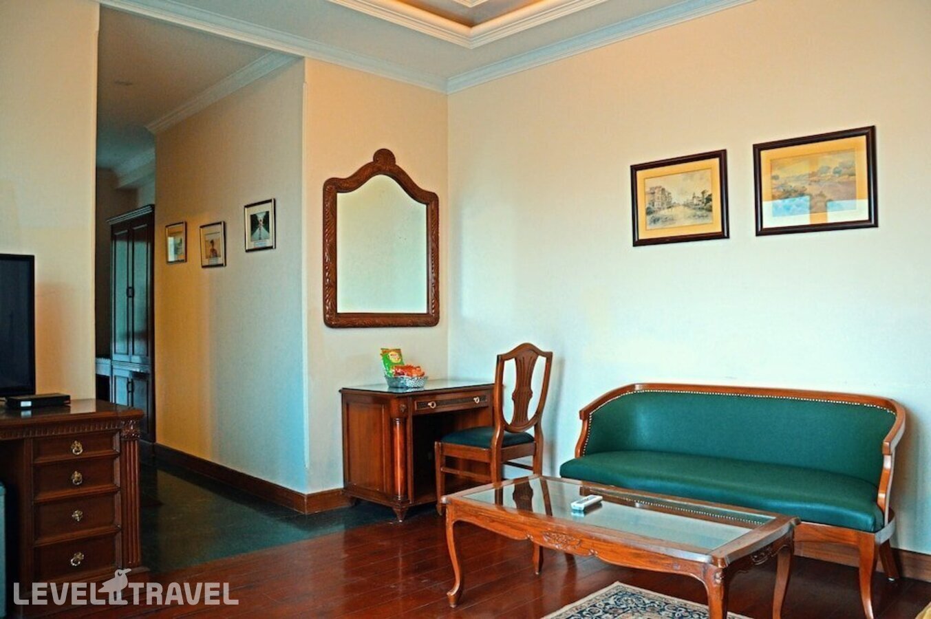 фотографии номера Трехместный люкс отеля Hotel Ajanta в Индия(Нью-Дели) - фото №6