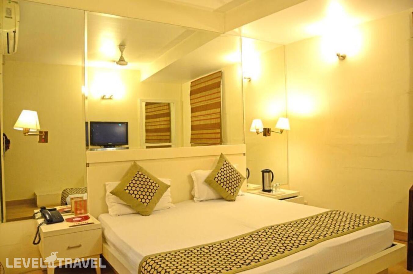 фотографии номера Делюкс отеля Hotel Ajanta в Индия(Нью-Дели) - фото №3