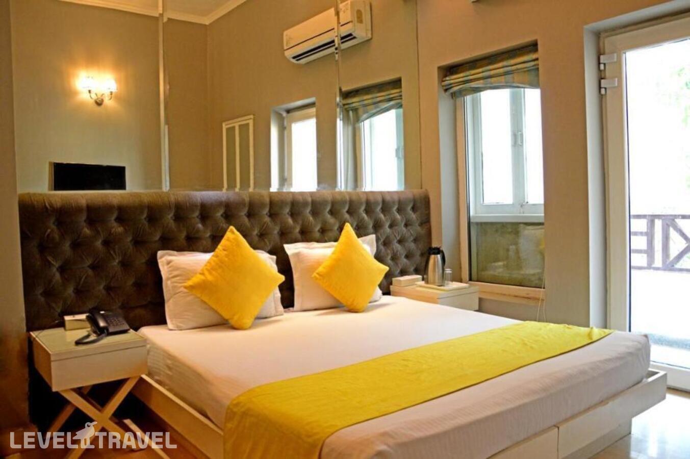 фотографии номера Делюкс отеля Hotel Ajanta в Индия(Нью-Дели) - фото №2