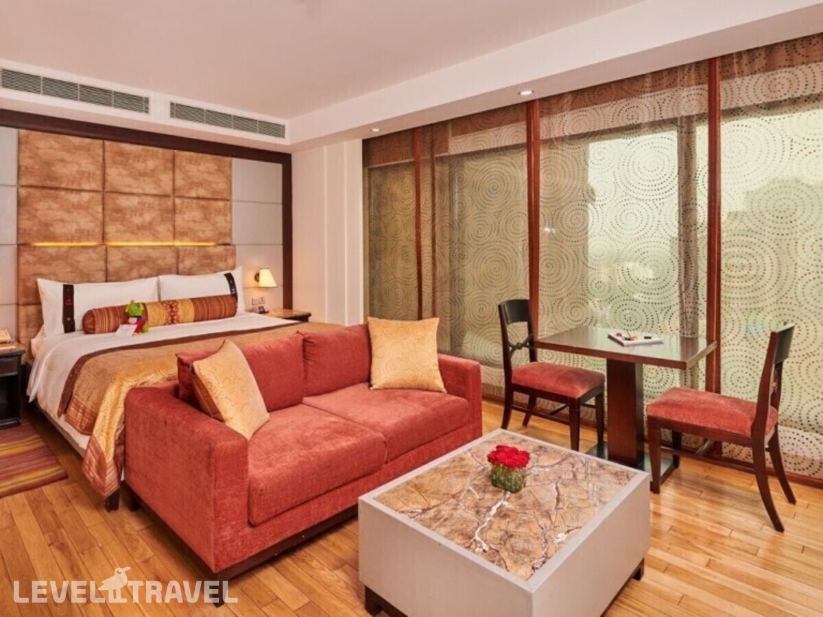 фотографии номера Люкс Бизнес отеля The Lalit New Delhi в Индия(Нью-Дели) - фото №1