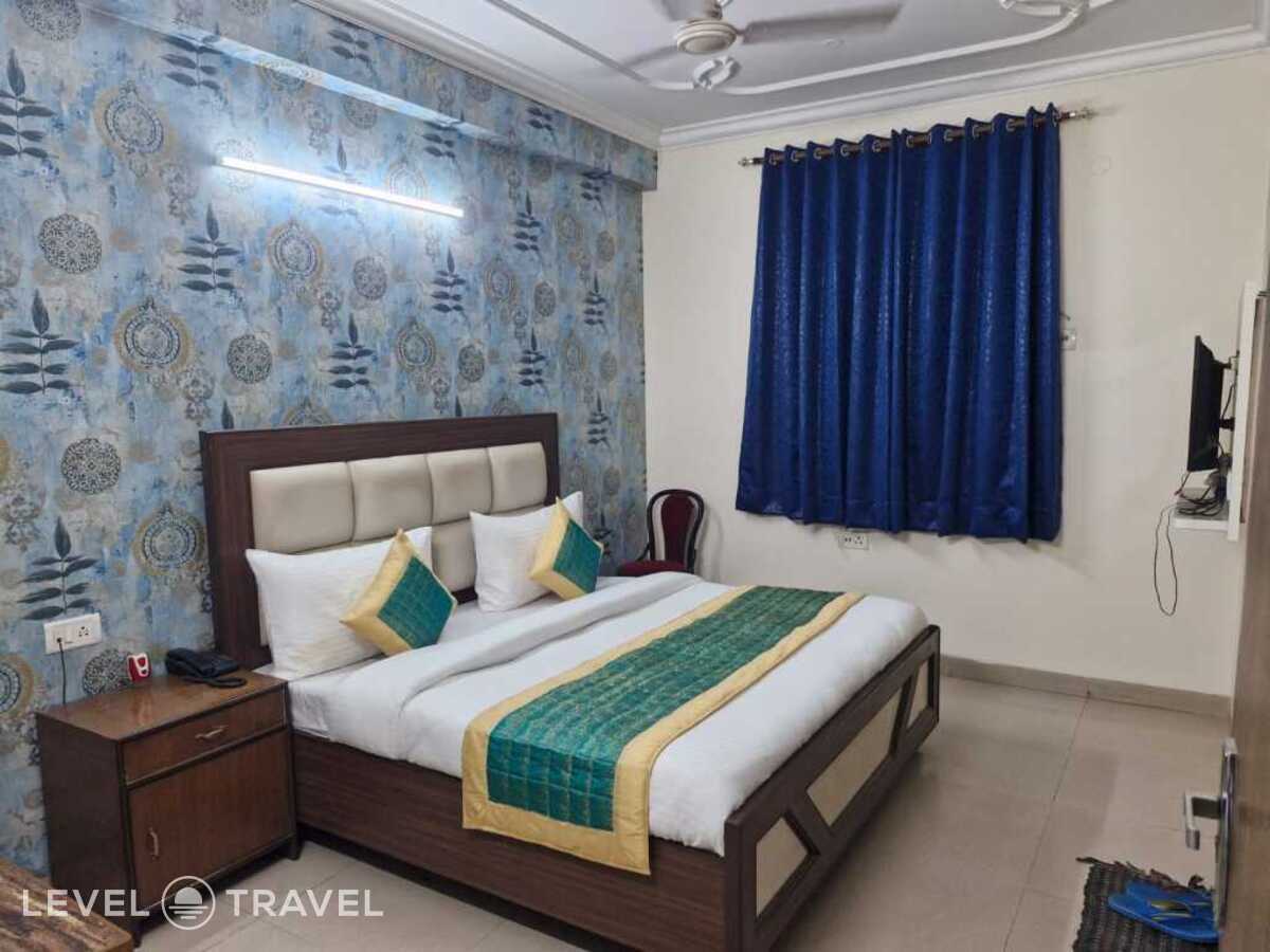 фотографии номера Делюкс отеля Airport Mayank Residency в Индия(Нью-Дели) - фото №3