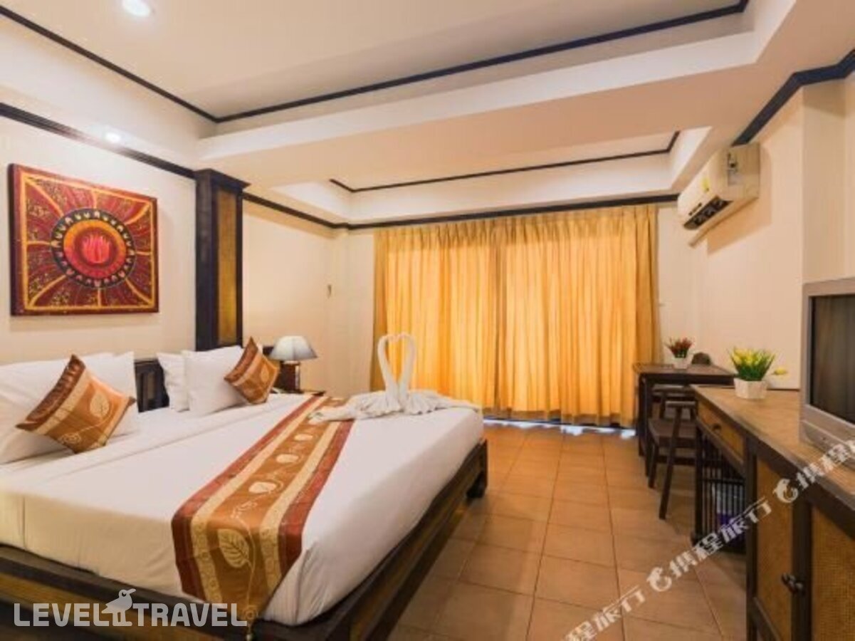 фотографии номера Улучшенный номер отеля Seeka Boutique Resort в Таиланд(Патонг Бич) - фото №17