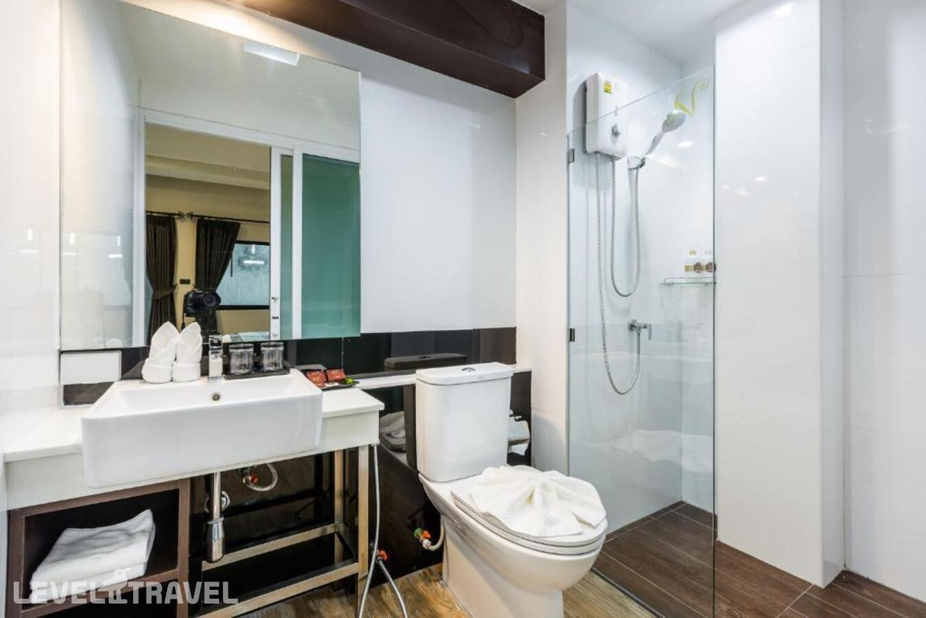 фотографии номера Делюкс (две односпальные кровати) отеля The Nice Hotel в Таиланд(Краби) - фото №4