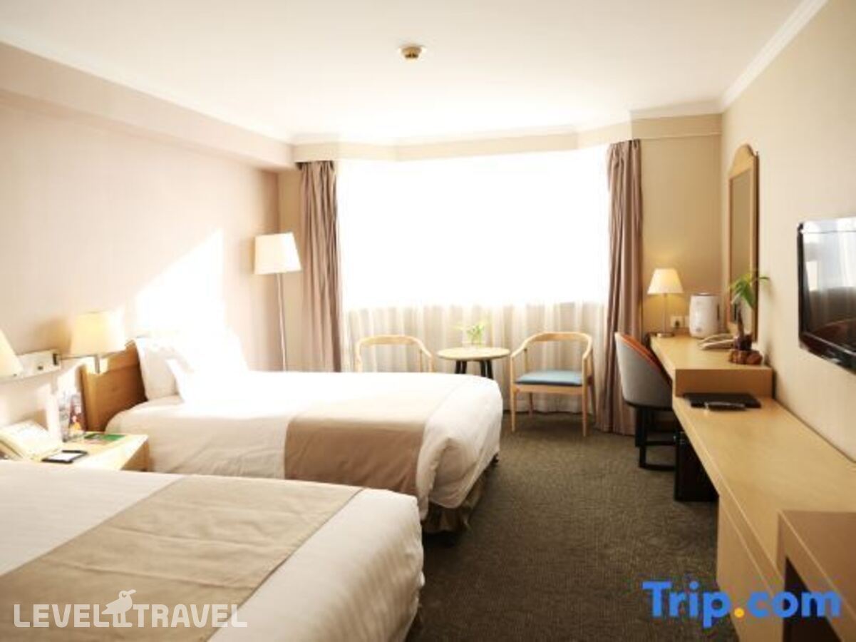 фотографии номера Улучшенный (две односпальные кровати) отеля Jinglun Hotel в Китай(Пекин) - фото №2