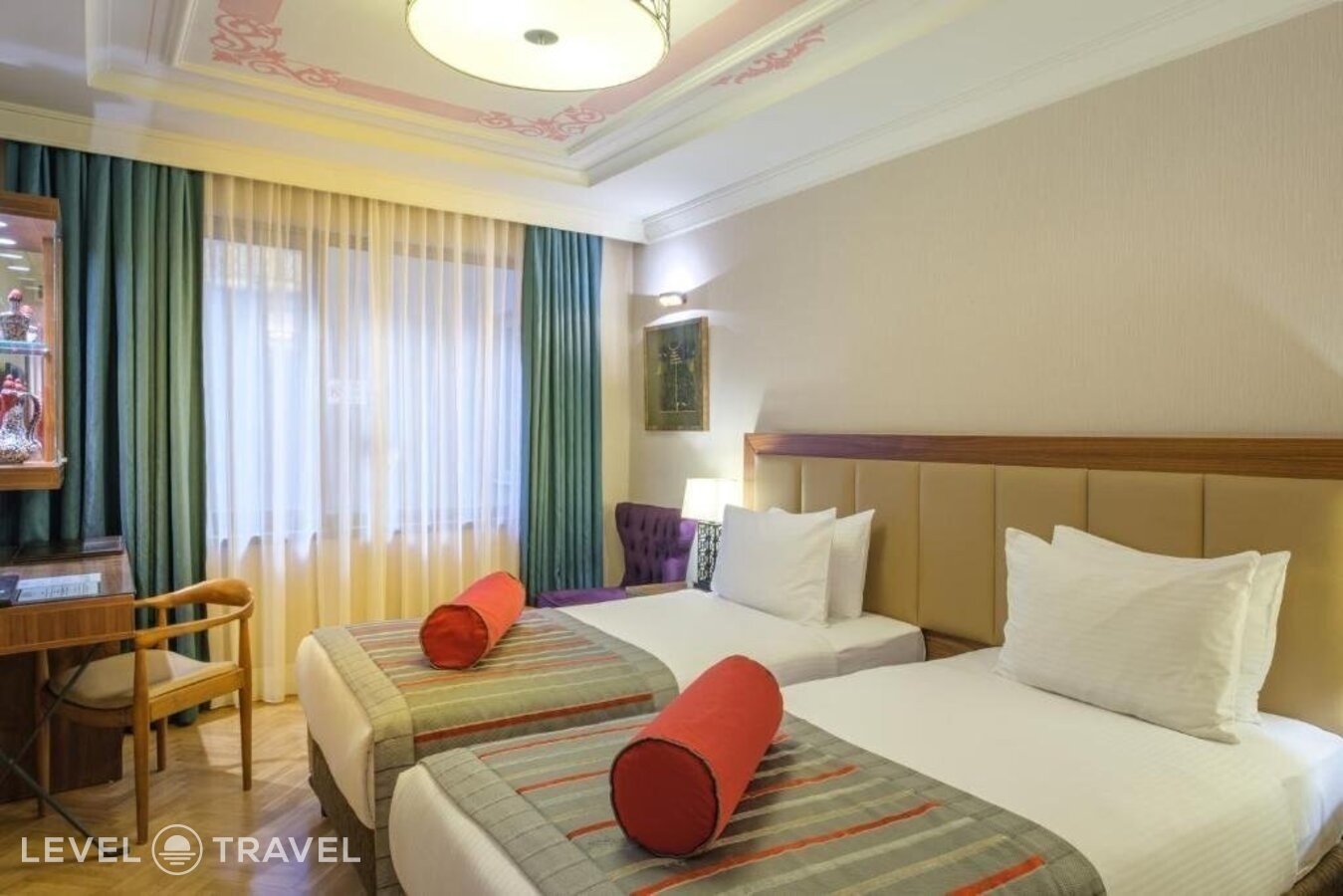фотографии номера Делюкс (две односпальные кровати) отеля Golden Age 1 Hotel в Турция(Таксим) - фото №3