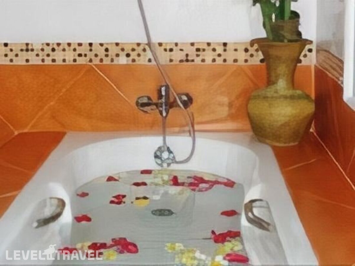 фотографии номера Улучшенный номер отеля Lamai Guesthouse в Таиланд(Патонг Бич) - фото №10
