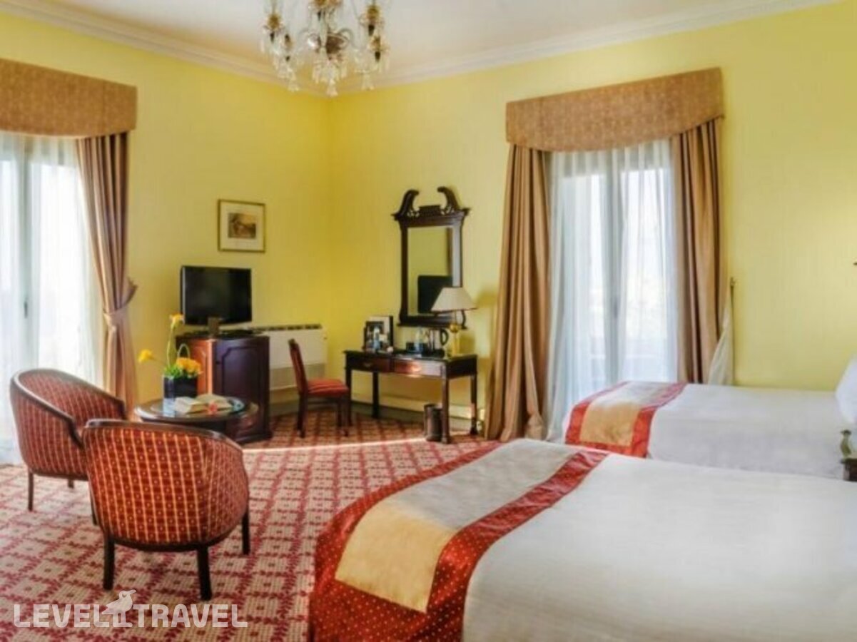 фотографии номера Делюкс (две односпальные кровати) отеля Steigenberger Cecil Hotel Alexandria (Ex. Sofitel Cecil Alexandria) в Египет(Александрия) - фото №1