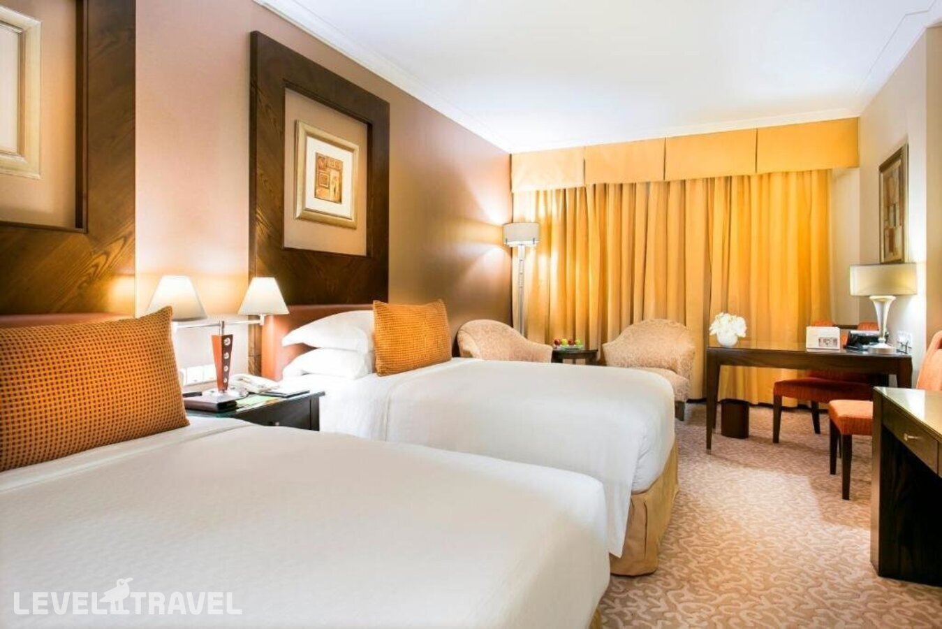 фотографии номера Делюкс (две односпальные кровати) отеля Swissotel Al Murooj Dubai в ОАЭ(Трэйд Центр) - фото №2