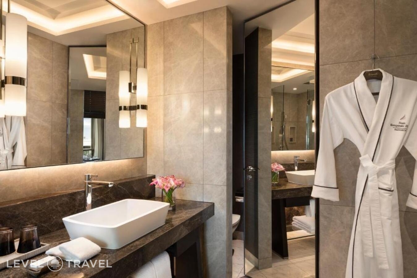 фотографии номера Представительский (две односпальные кровати) отеля Siam Kempinski Hotel Bangkok в Таиланд(Бангкок) - фото №4