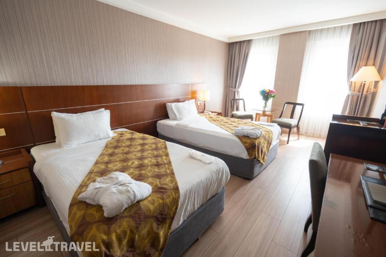 фотографии номера Стандартный (две односпальные кровати) отеля Green Park Hotels Bostanci в Турция(Аташехир) - фото №2
