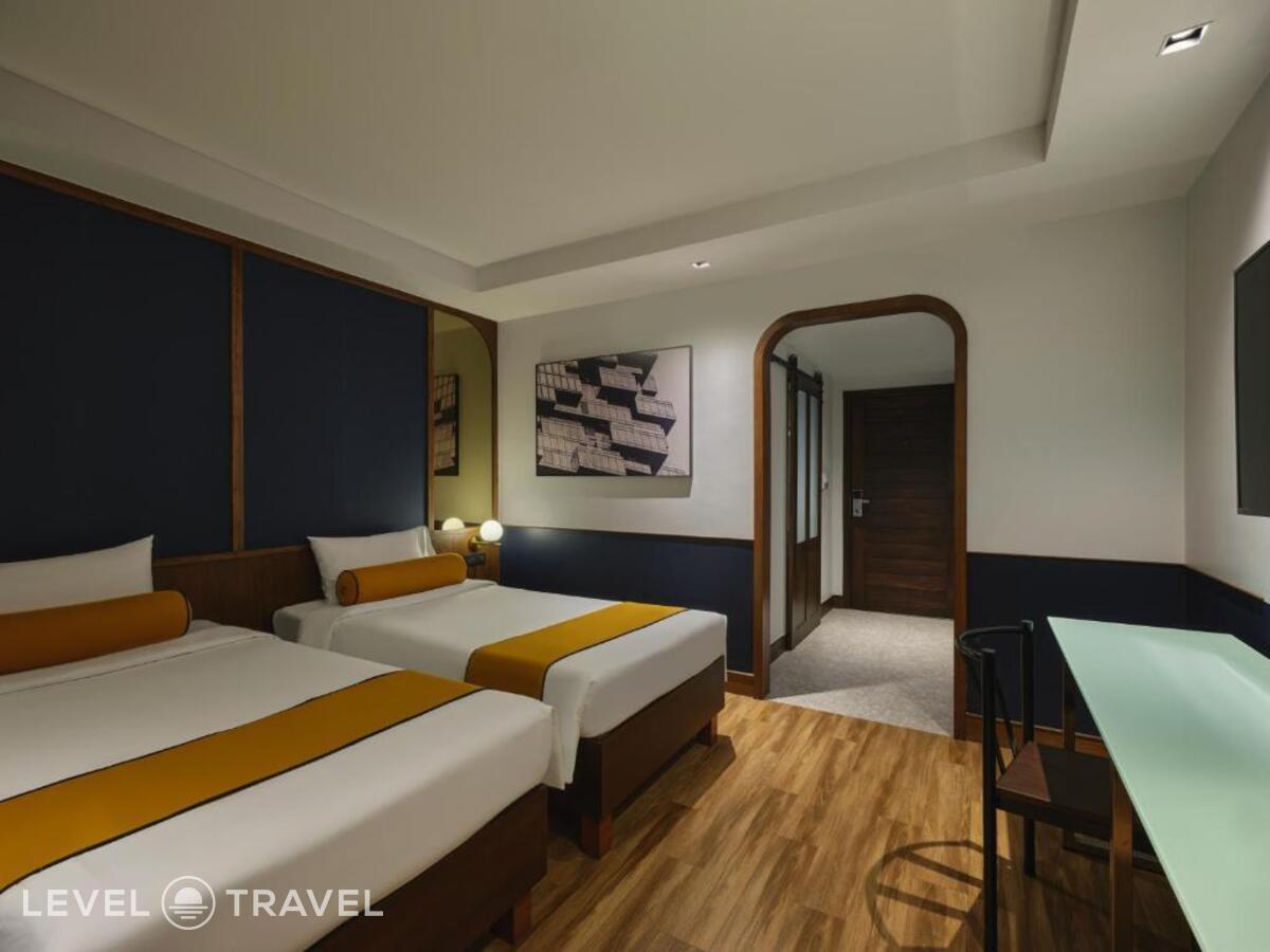 фотографии номера Улучшенный (две односпальные кровати) отеля Graph Hotel (Ex. Bangkok Chada Hotel) в Таиланд(Бангкок) - фото №2