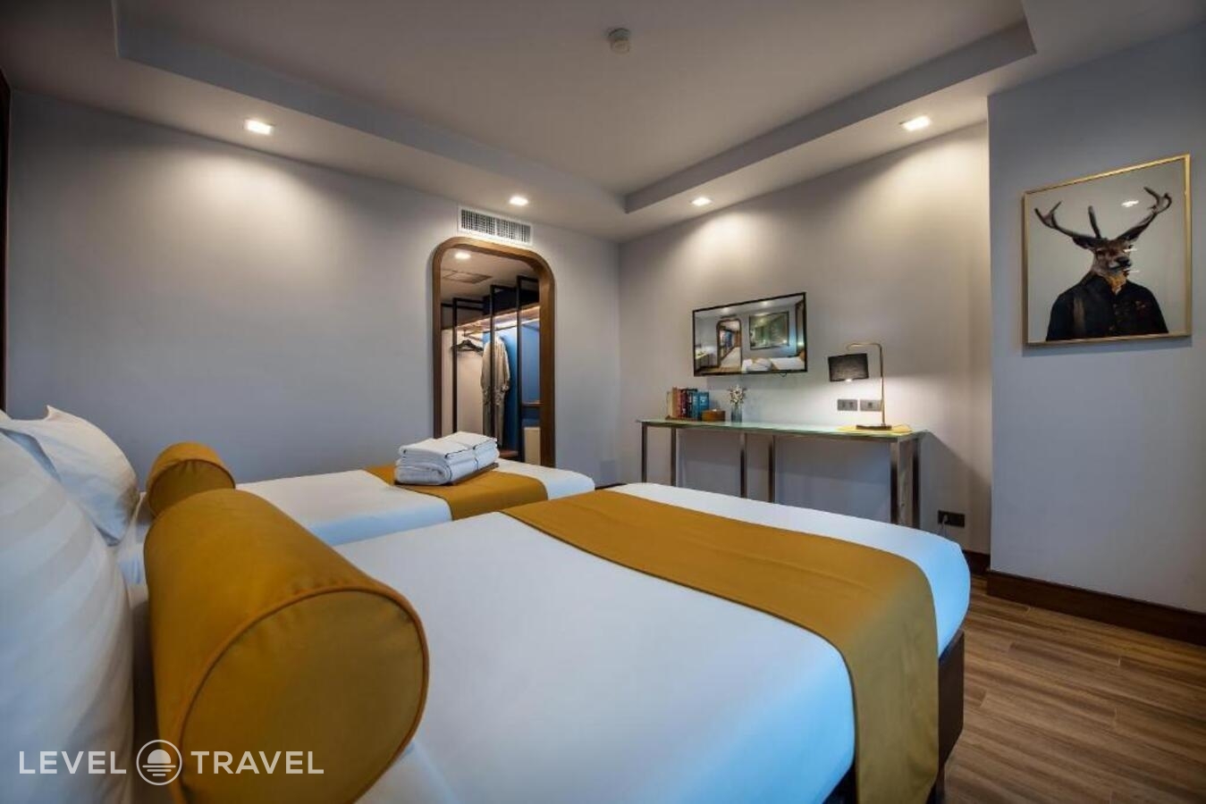 фотографии номера Улучшенный (две односпальные кровати) отеля Graph Hotel (Ex. Bangkok Chada Hotel) в Таиланд(Бангкок) - фото №7