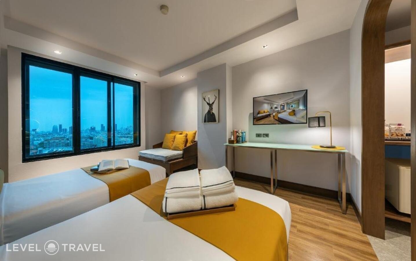 фотографии номера Делюкс (две односпальные кровати) отеля Graph Hotel (Ex. Bangkok Chada Hotel) в Таиланд(Бангкок) - фото №18