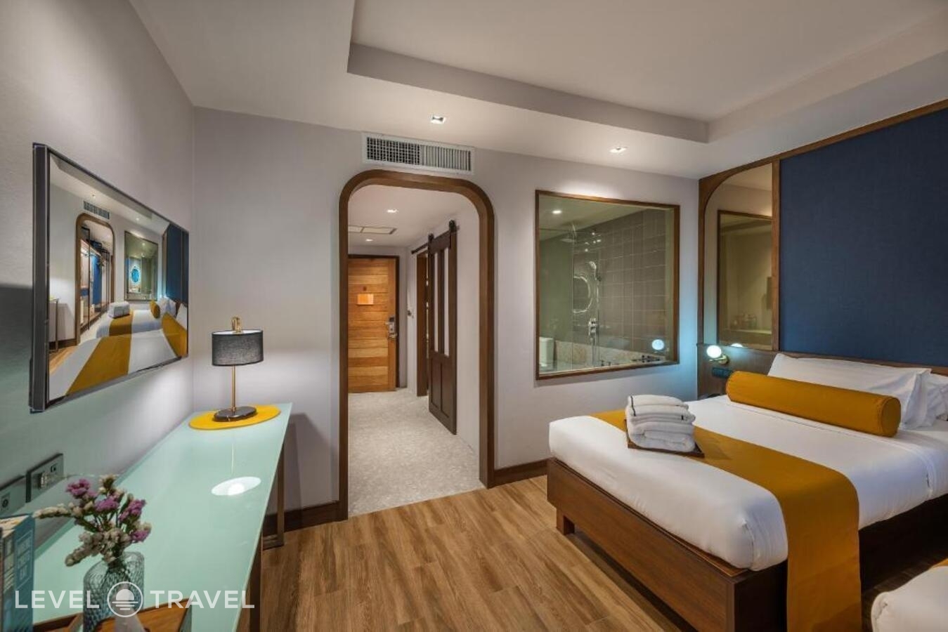 фотографии номера Делюкс (две односпальные кровати) отеля Graph Hotel (Ex. Bangkok Chada Hotel) в Таиланд(Бангкок) - фото №6