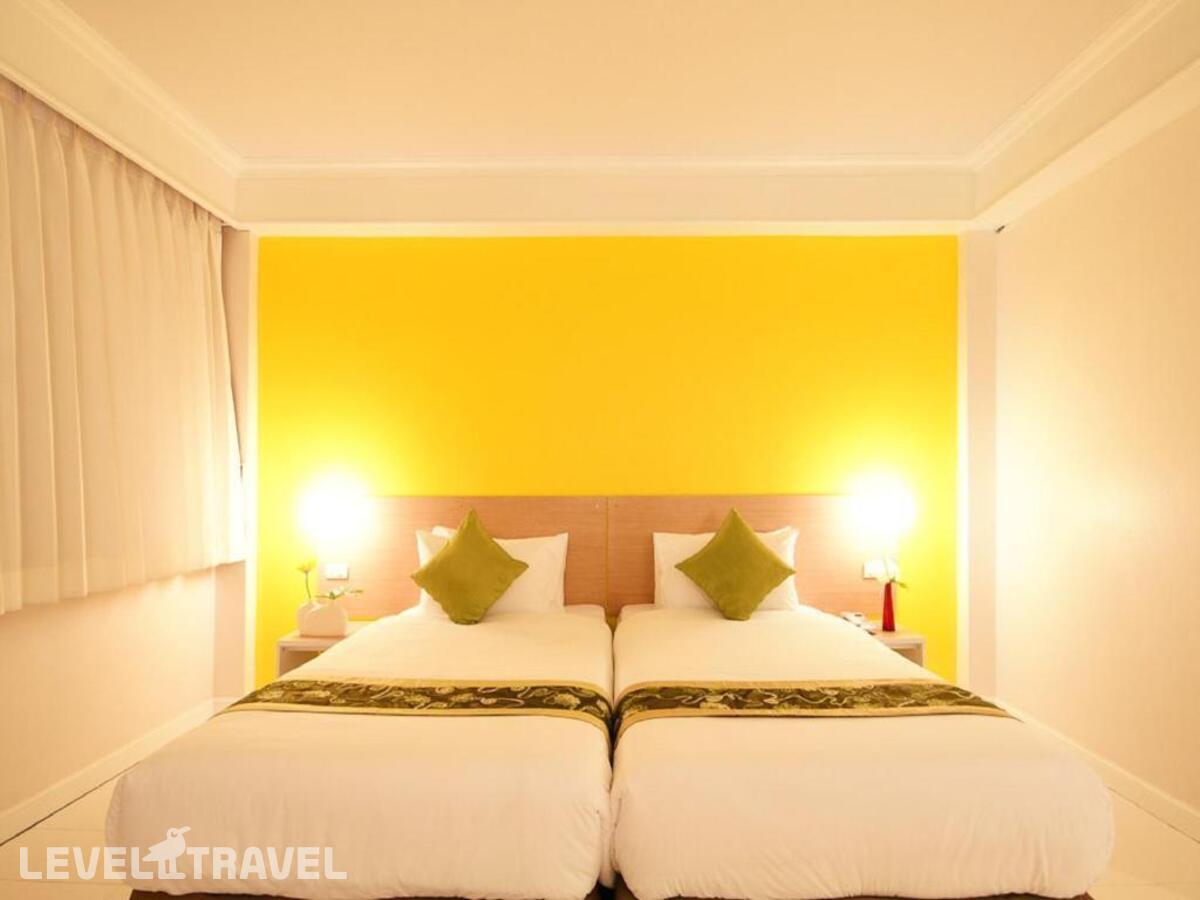 фотографии номера Стандартный (две односпальные кровати) отеля Bella Express Hotel (Ex. Best Western Bella Express) в Таиланд(Центральная Паттайя) - фото №2
