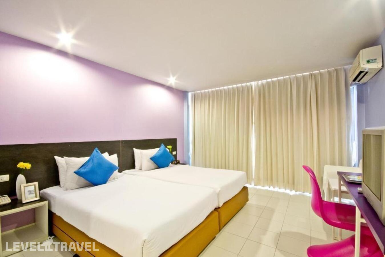фотографии номера Улучшенный (две односпальные кровати) отеля Bella Express Hotel (Ex. Best Western Bella Express) в Таиланд(Центральная Паттайя) - фото №1