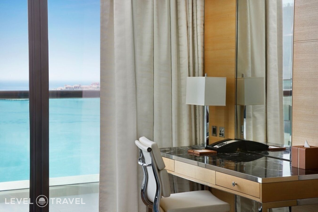 фотографии номера Семейный делюкс отеля Marriott Resort Palm Jumeirah в ОАЭ(Дубай Пальма) - фото №5