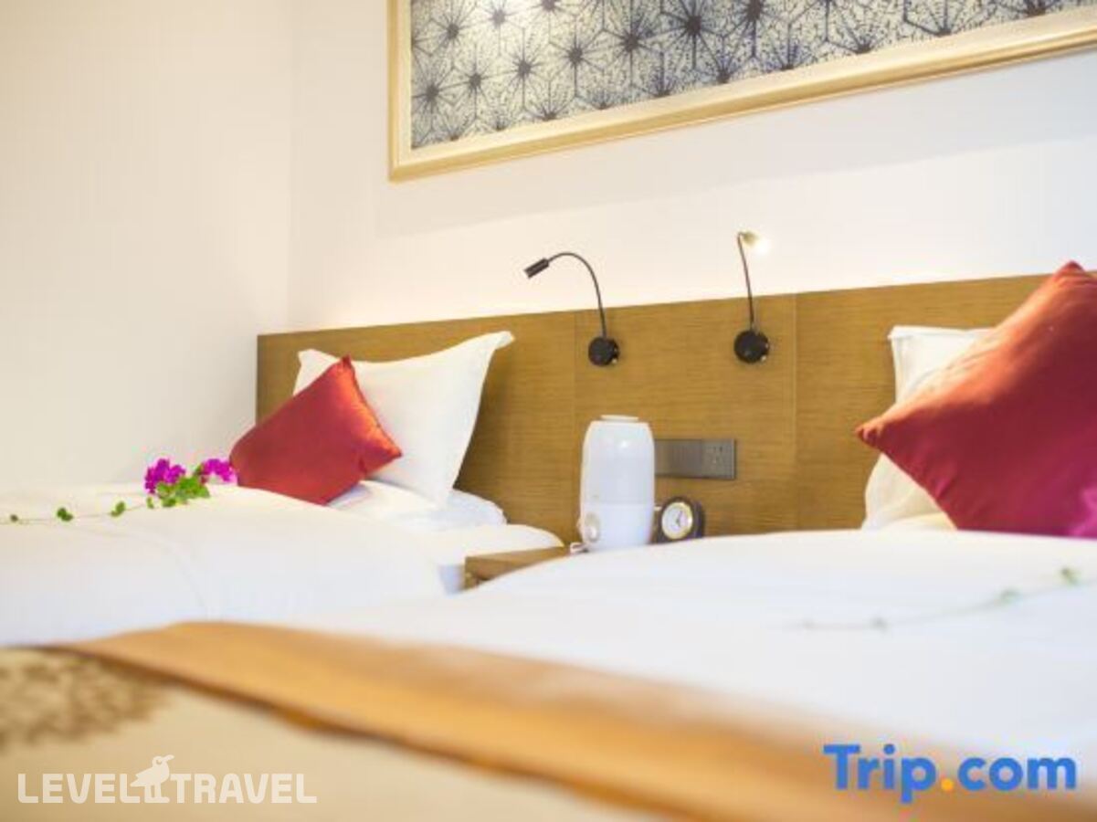 фотографии номера Делюкс (две односпальные кровати) отеля Hotel J Pattaya в Таиланд(Центральная Паттайя) - фото №3