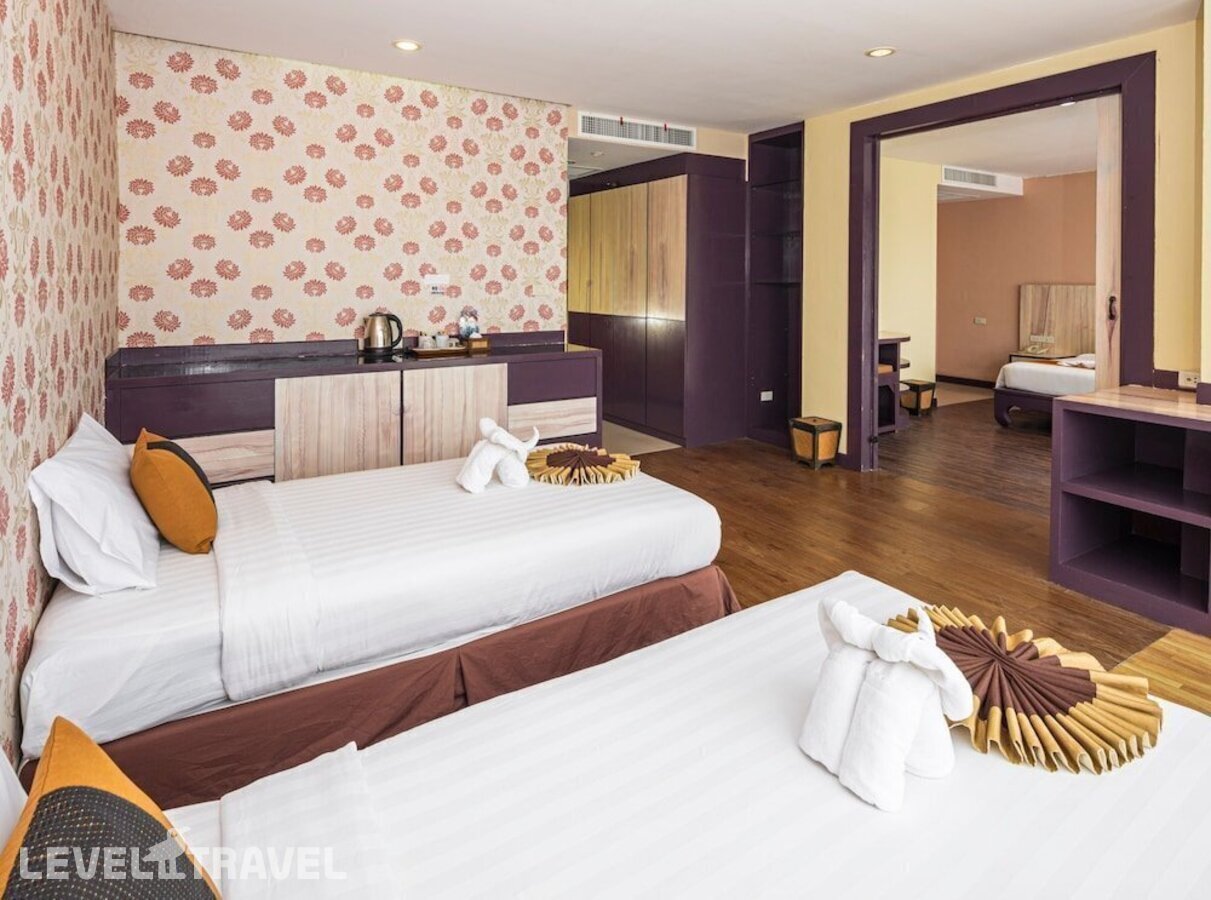 фотографии номера Семейный номер отеля Malin Patong Hotel в Таиланд(Патонг Бич) - фото №1
