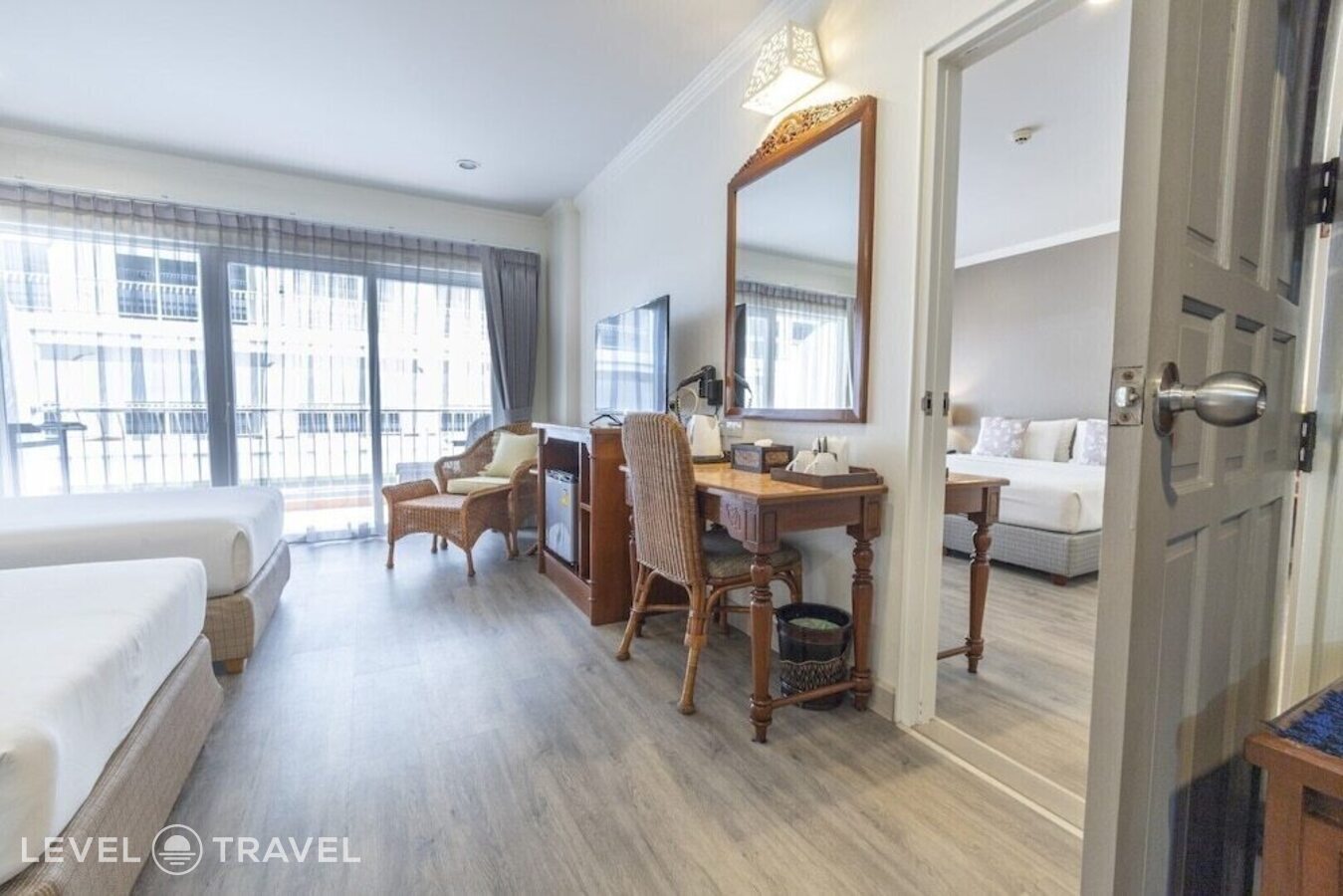 фотографии номера Трехместный делюкс отеля Sabai Wing Hotel в Таиланд(Центральная Паттайя) - фото №8