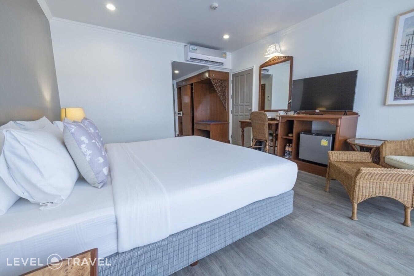фотографии номера Трехместный делюкс отеля Sabai Wing Hotel в Таиланд(Центральная Паттайя) - фото №12