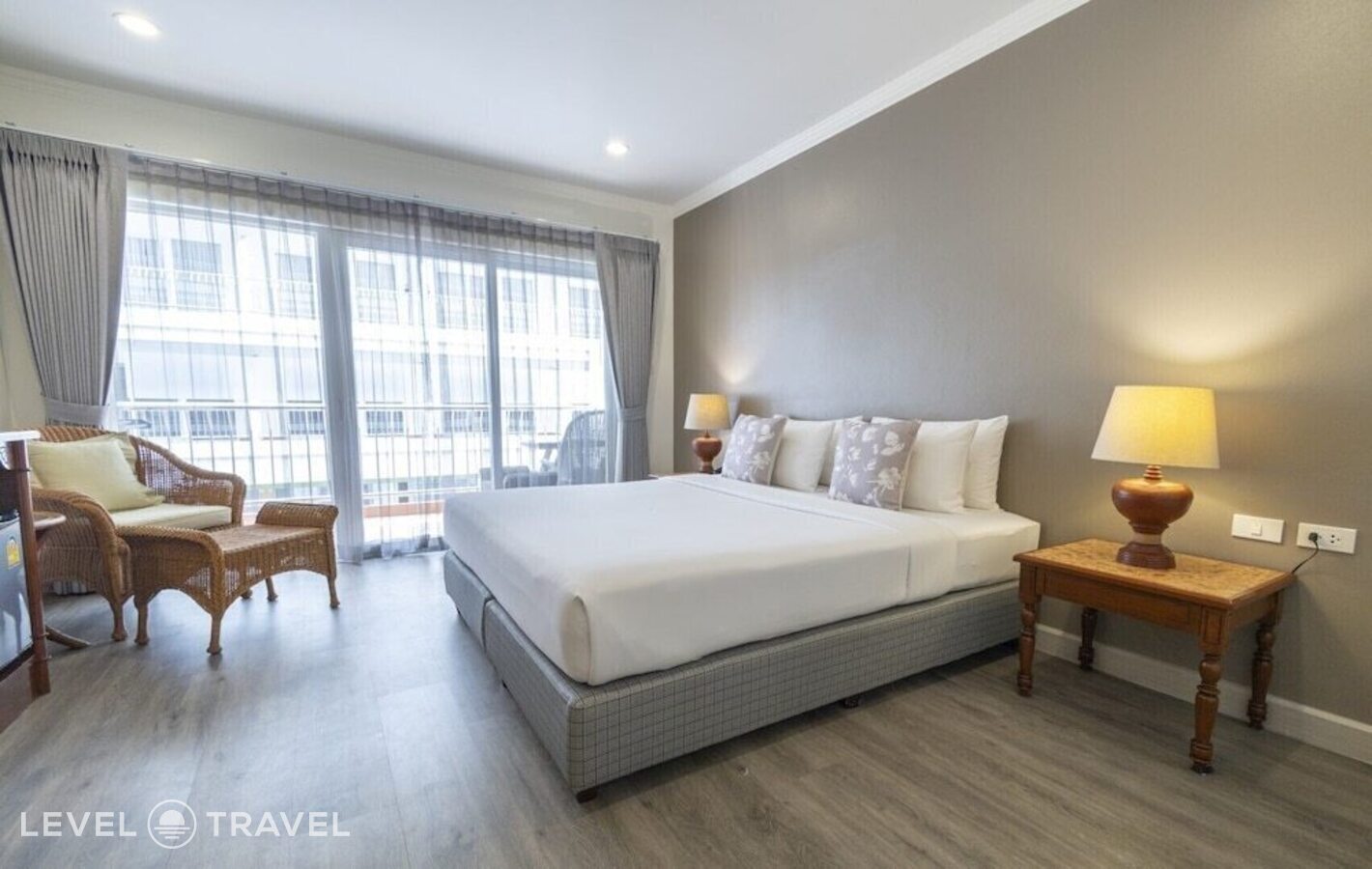 фотографии номера Трехместный делюкс отеля Sabai Wing Hotel в Таиланд(Центральная Паттайя) - фото №18