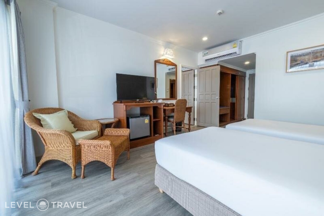 фотографии номера Семейный номер отеля Sabai Wing Hotel в Таиланд(Центральная Паттайя) - фото №8