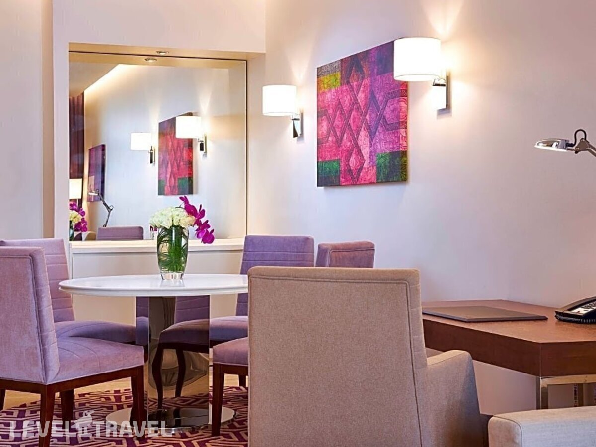 фотографии номера Люкс роскошный отеля Mercure Hotels Suites Apartments (Ex. Mercure Dubai Barsha Heights) в ОАЭ(Дубай Джумейра) - фото №2