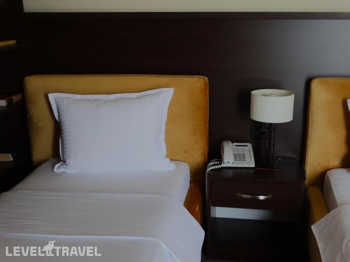 фотографии номера Стандартный (две односпальные кровати) отеля Hotel Keto в Черногория(Подгорица) - фото №1