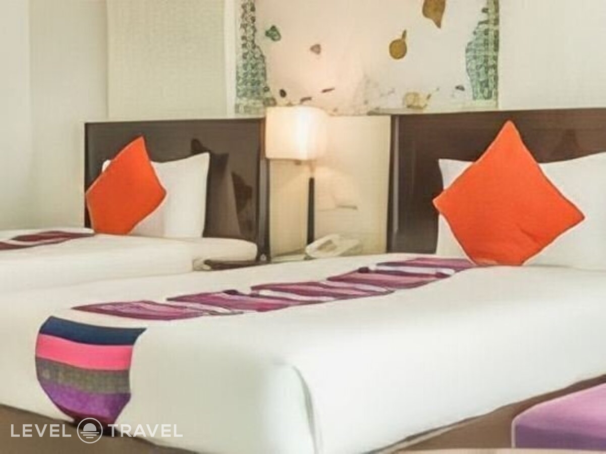 фотографии номера Делюкс с видом на бассейн отеля Krabi Aquamarine Resort в Таиланд(Ноппарат Тара) - фото №17