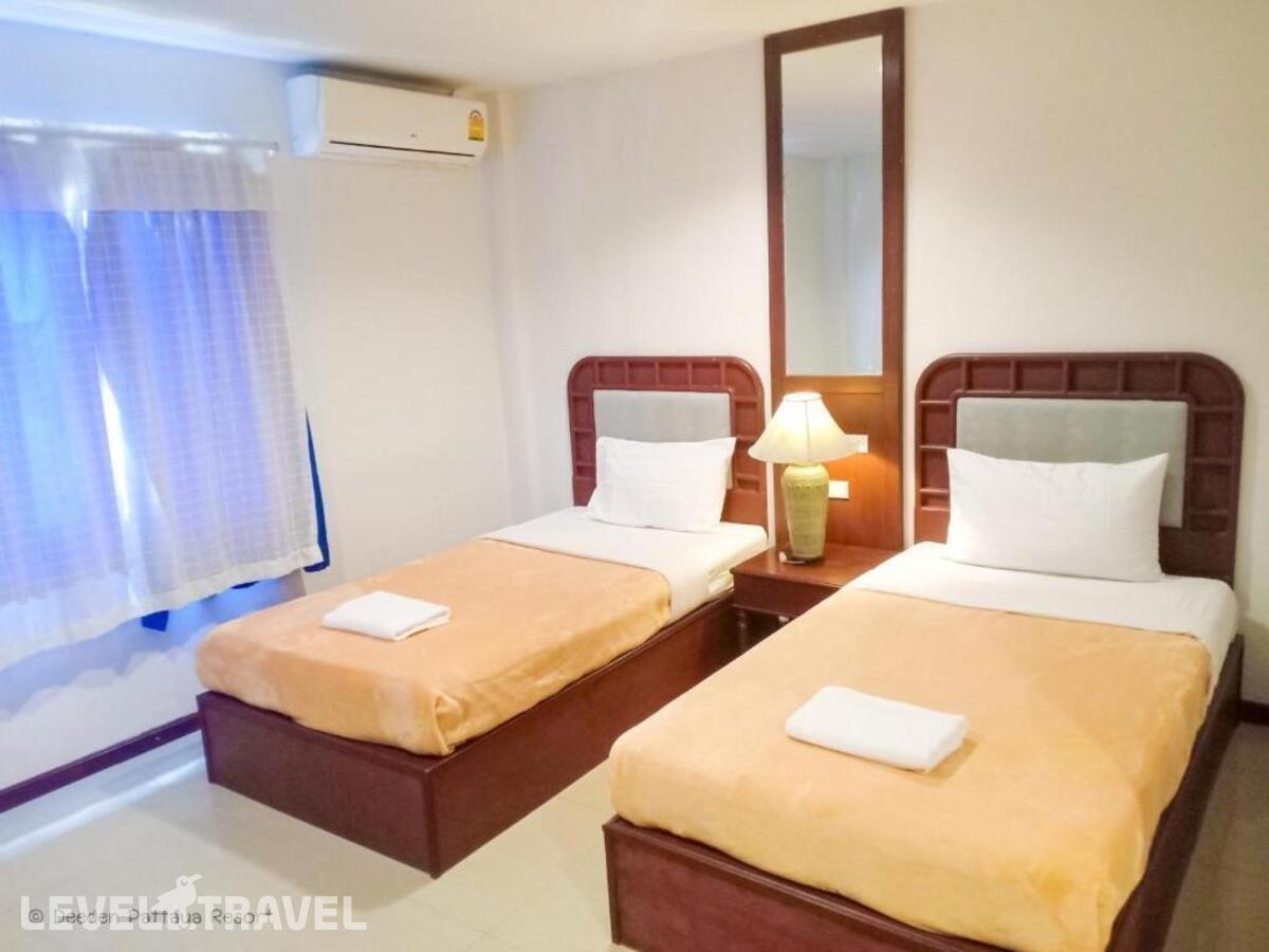 фотографии номера Стандартный (две односпальные кровати) отеля Deeden Pattaya Resort в Таиланд(Южная Паттайя) - фото №4