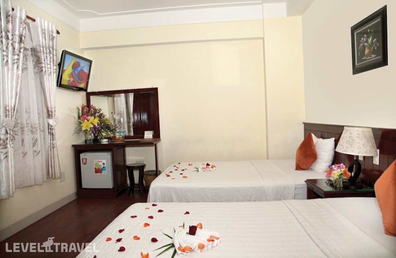фотографии номера Улучшенный (две односпальные кровати) отеля Victorian Nha Trang Hotel в Вьетнам(Нячанг) - фото №5