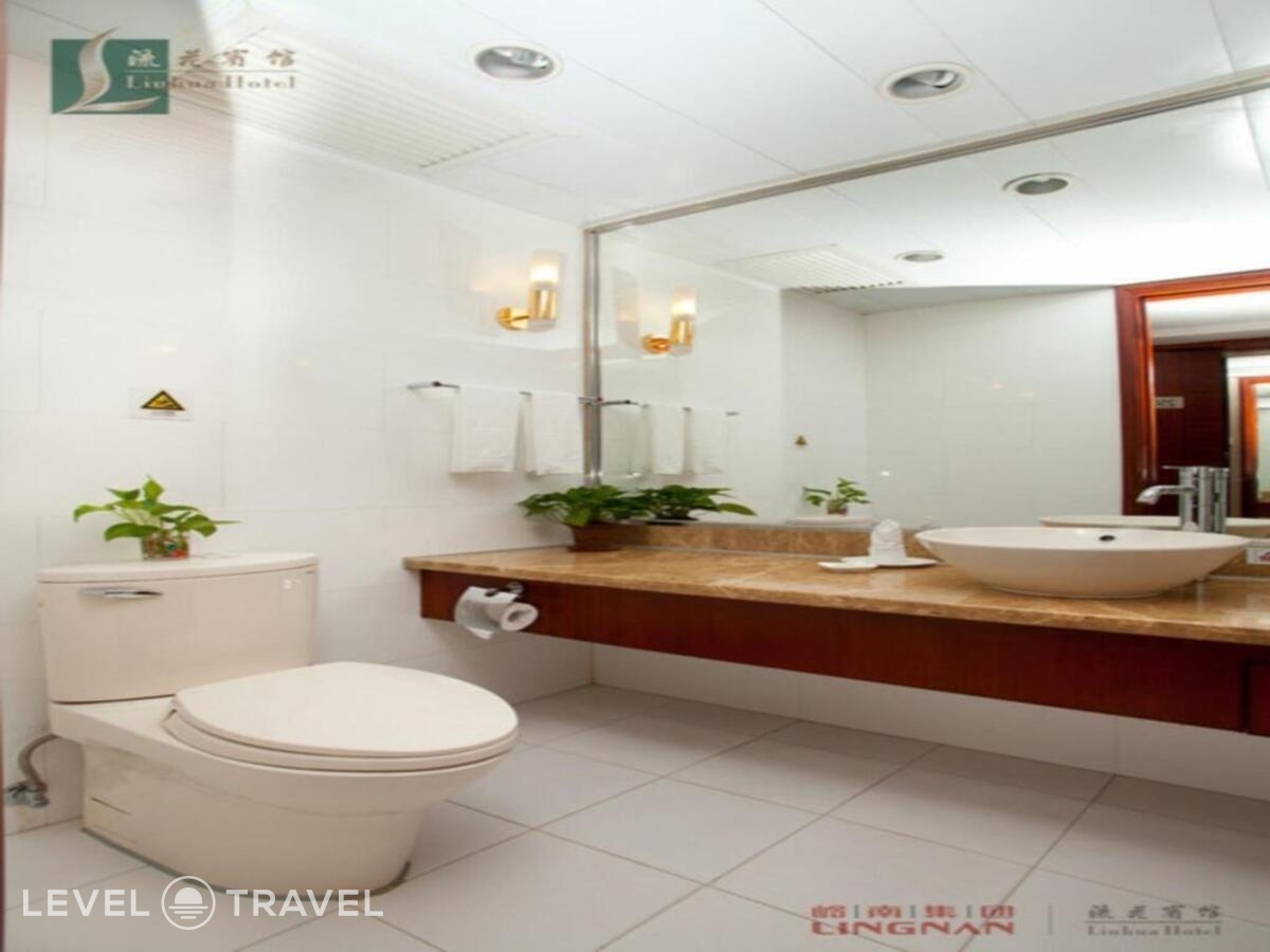 фотографии номера Стандартный (две односпальные кровати) отеля Liuhua Hotel в Китай(Гуанчжоу) - фото №1
