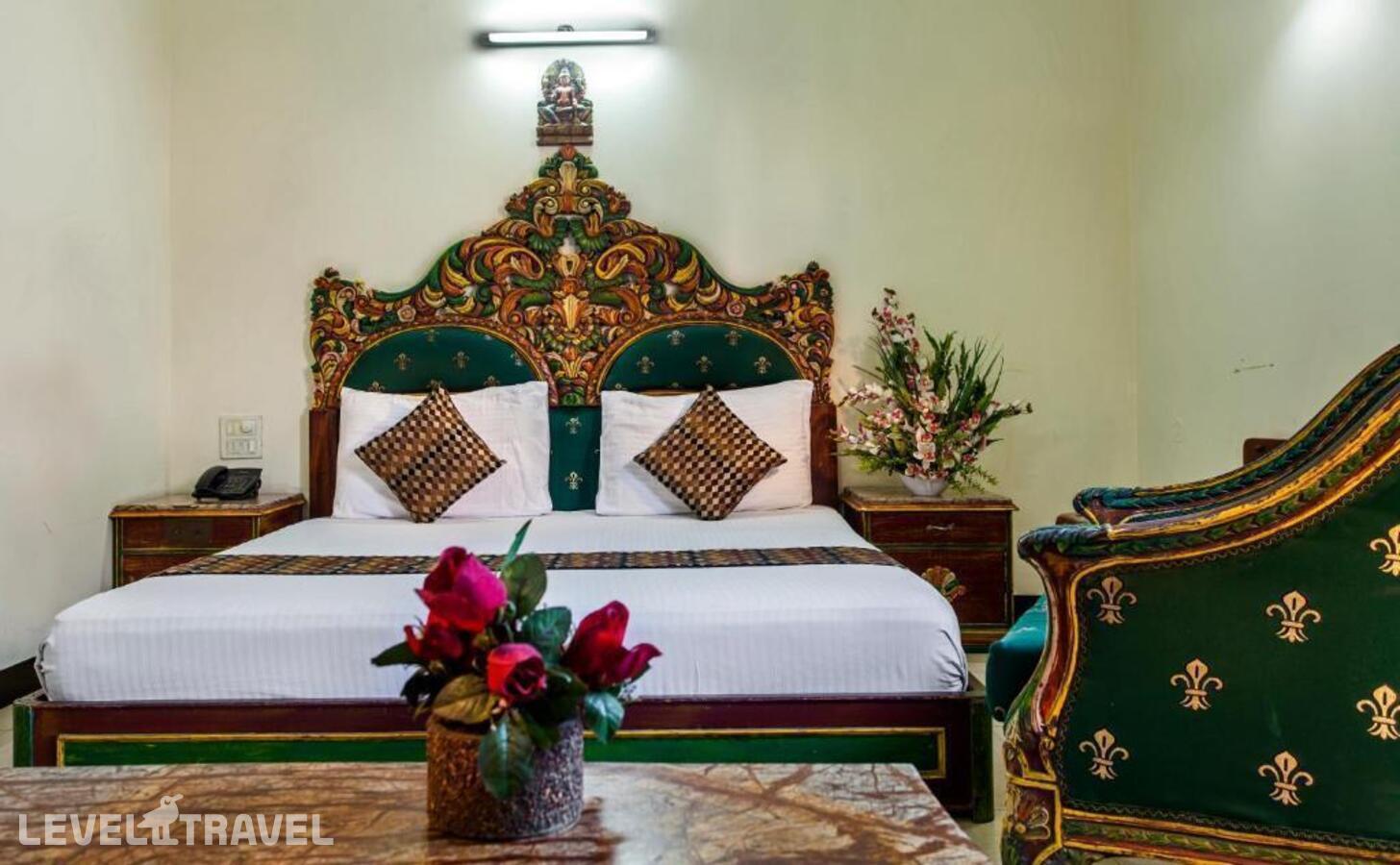 фотографии номера Представительский номер отеля Sunstar Residency Hotel в Индия(Нью-Дели) - фото №9