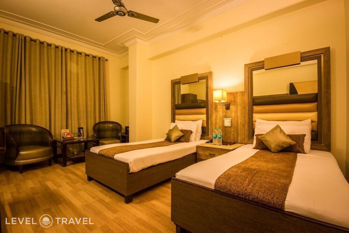 фотографии номера Делюкс отеля Suncourt Yatri Hotel в Индия(Нью-Дели) - фото №2