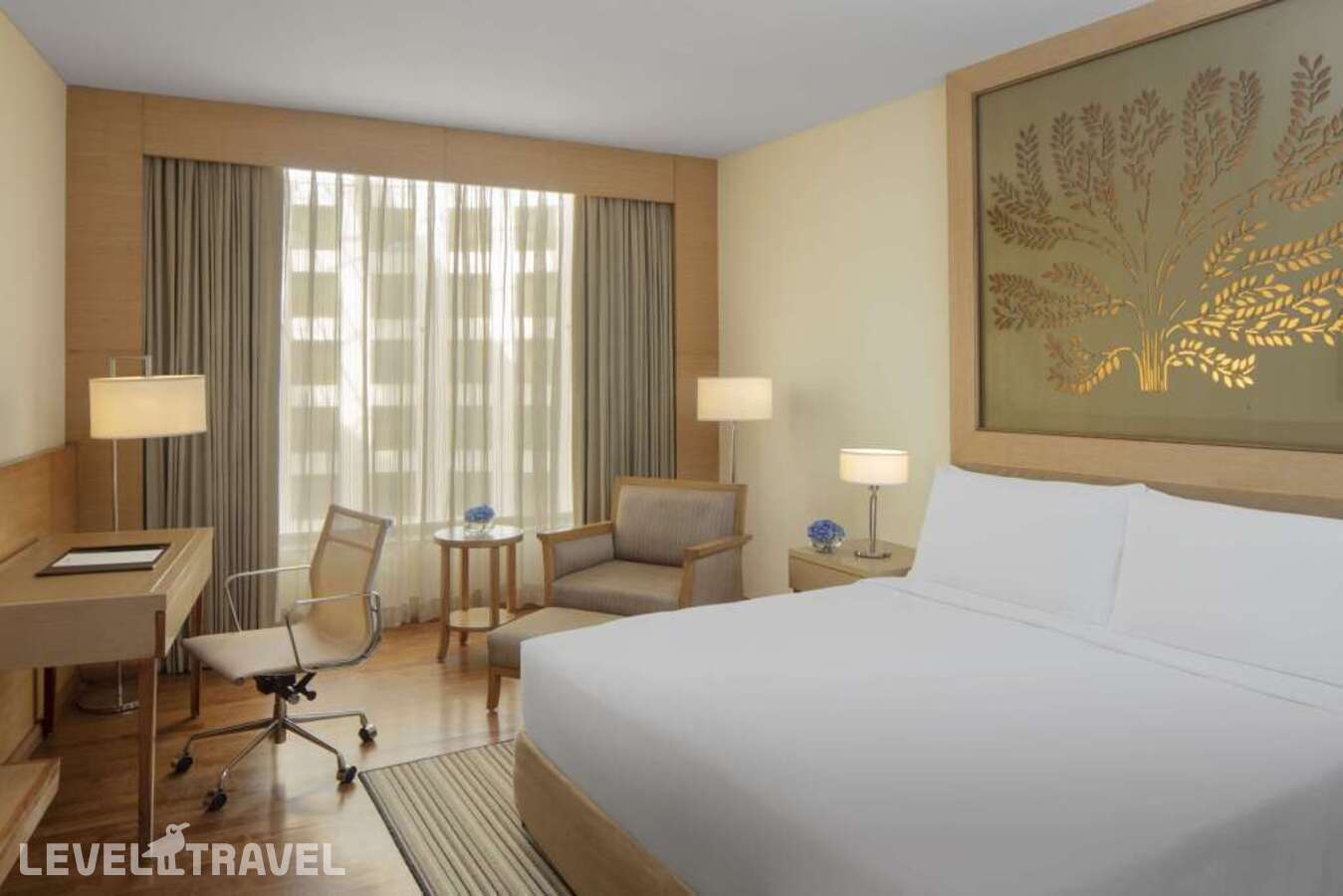 фотографии номера Номер Бизнес отеля Radisson Blu Hotel New Delhi Dwarka в Индия(Нью-Дели) - фото №1