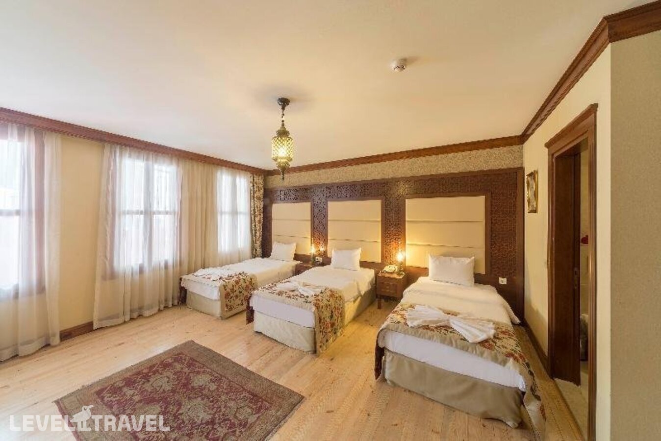 фотографии номера Стандартный (две односпальные кровати) отеля Lalinn Hotel в Турция(Фатих) - фото №2