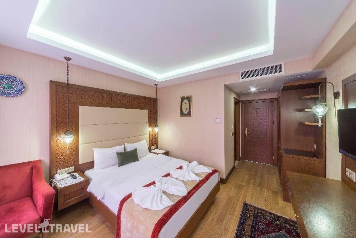 фотографии номера Стандартный (две односпальные кровати) отеля Lalinn Hotel в Турция(Фатих) - фото №6