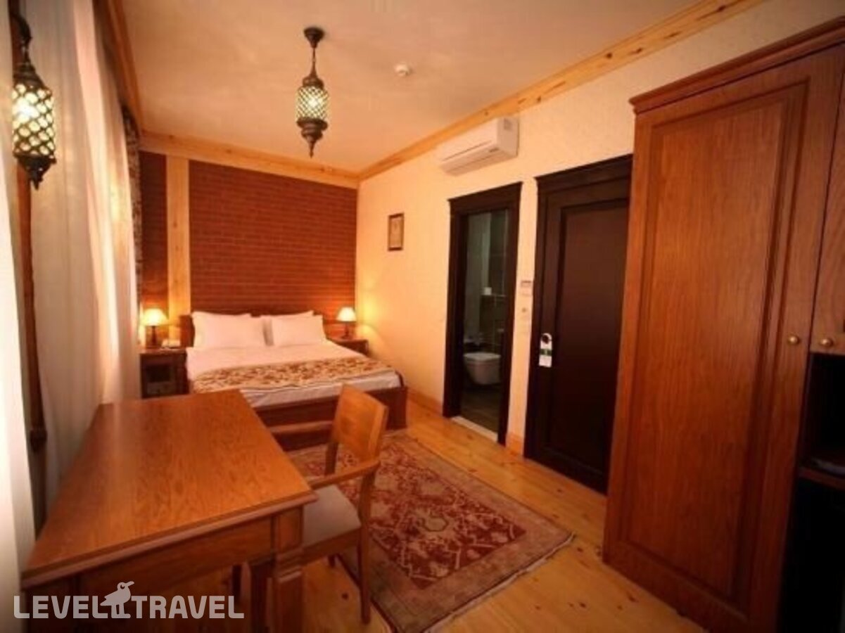 фотографии номера Стандартный (две односпальные кровати) отеля Lalinn Hotel в Турция(Фатих) - фото №8