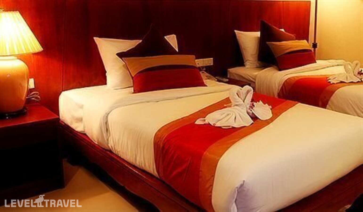 фотографии номера Улучшенный номер отеля Malin Patong Hotel в Таиланд(Патонг Бич) - фото №5
