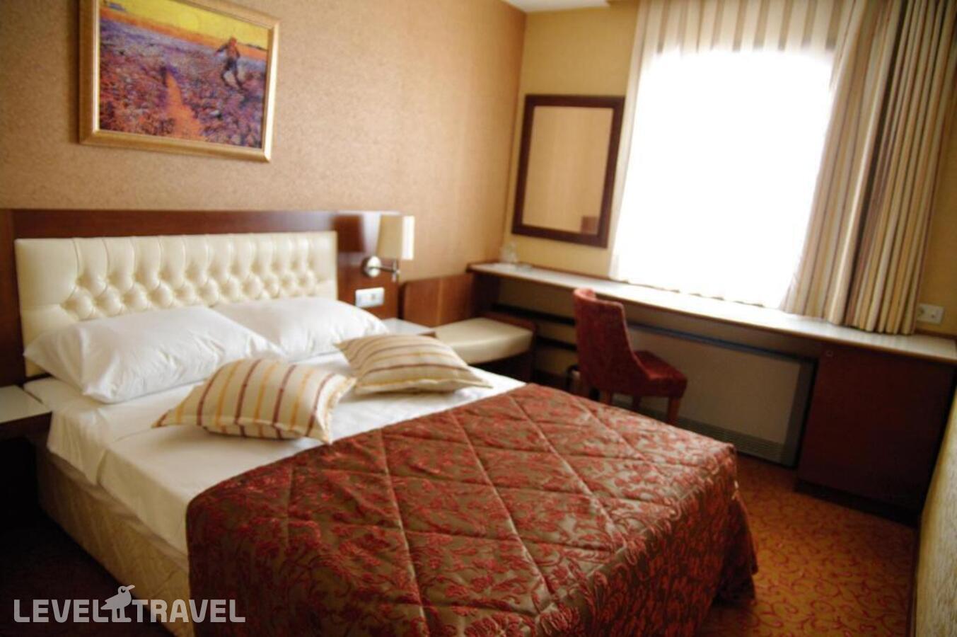фотографии номера Стандартный (две односпальные кровати) отеля Yuksel Hotel в Турция(Фатих) - фото №10