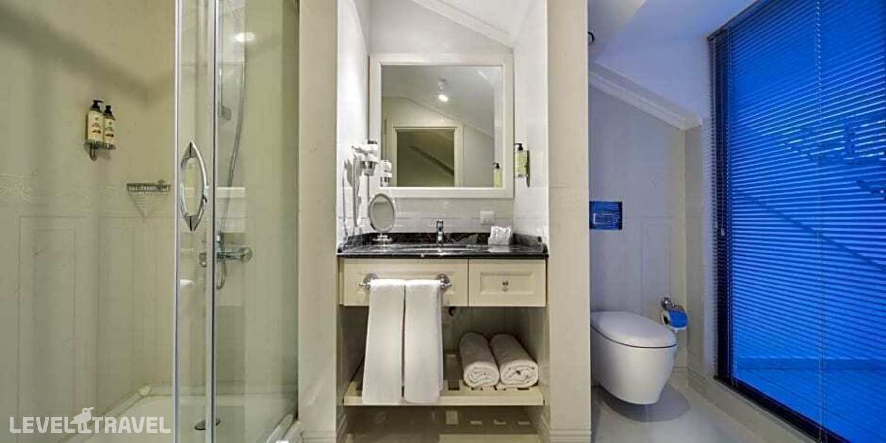 фотографии номера Улучшенный (две односпальные кровати) отеля Icon Hotel в Турция(Шишли) - фото №8