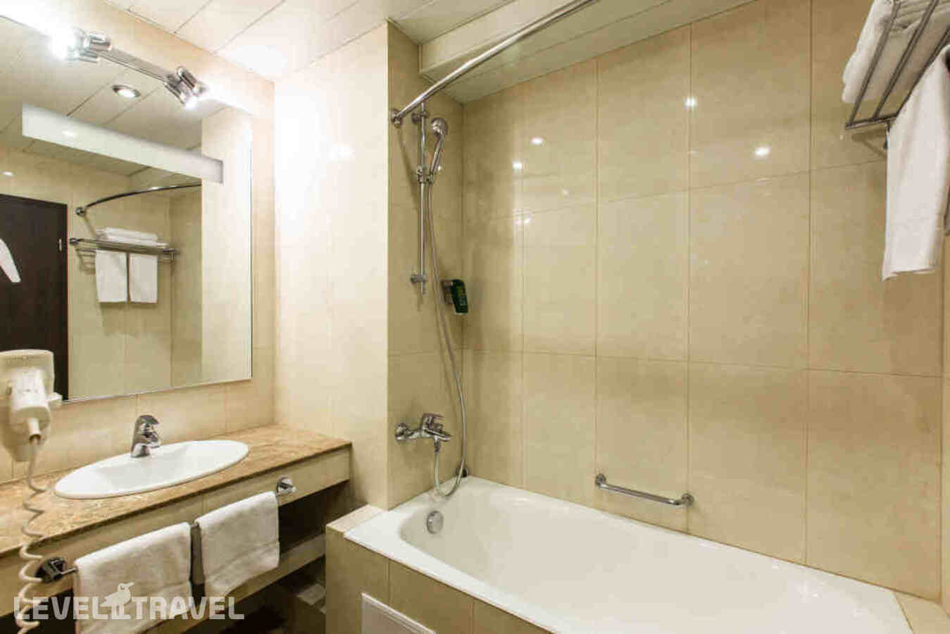 фотографии номера Стандартный (две односпальные кровати) отеля Sadu Moscow Hotel (Ex. Park Inn By Radisson Sadu, Moscow Hotel) в Россия(Центральный административный округ (ЦАО)) - фото №4