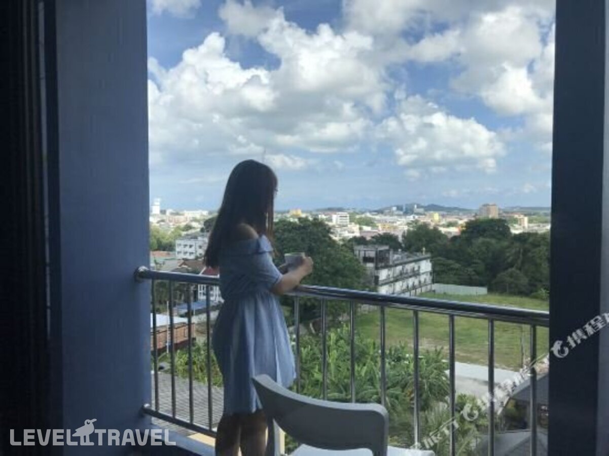 фотографии номера Улучшенный номер отеля Sino Inn Phuket Hotel в Таиланд(город Пхукет) - фото №30